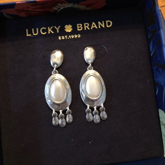 Lucky Brand Earrings - Picture 4 of 4